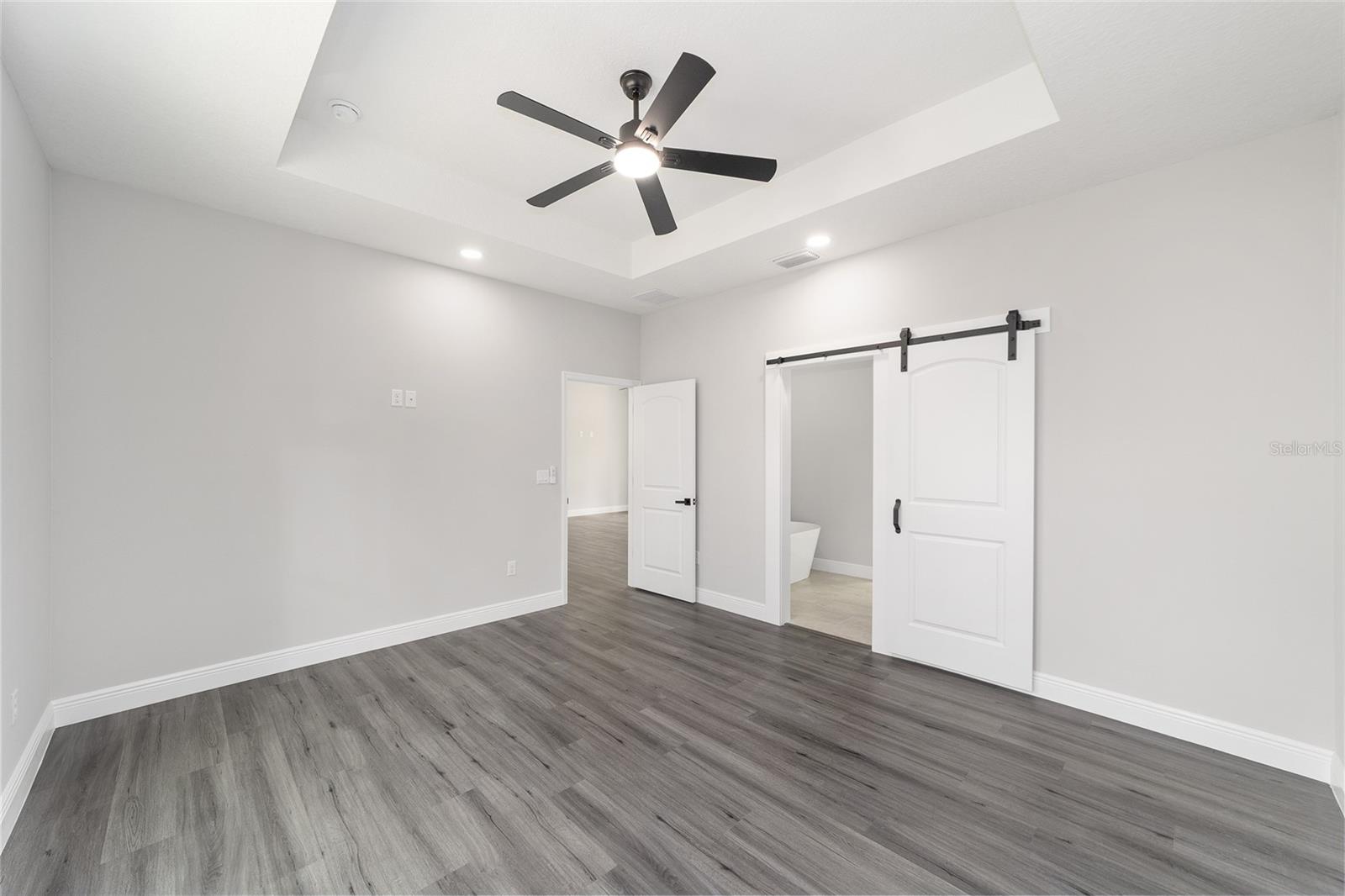 WILLISTON HYLNDS GOLF & C CLUB ESTATE - Residential Lease