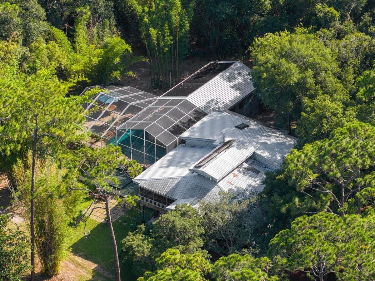 400 PINE BLUFF TRAIL