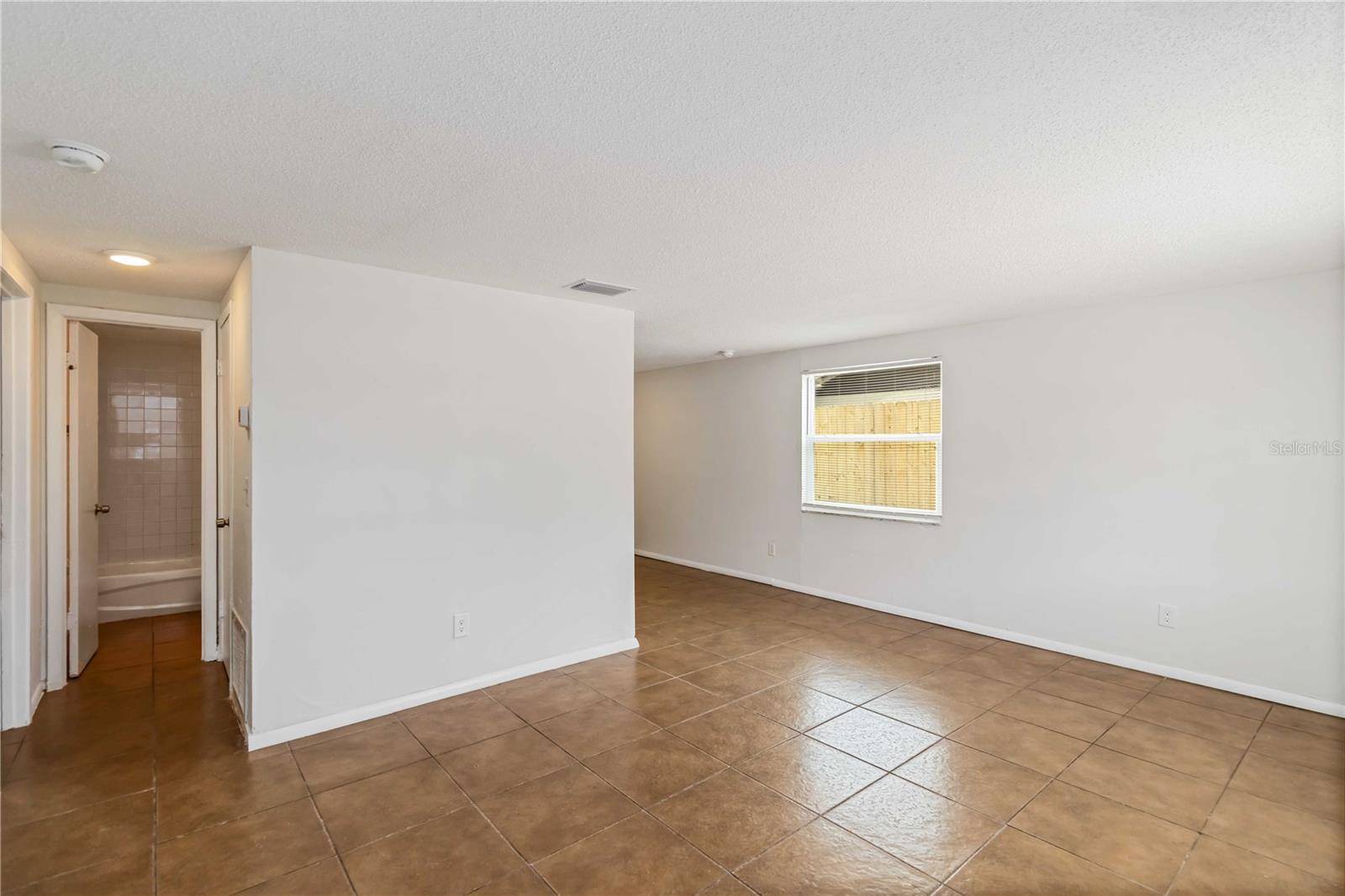 1003 58TH AVENUE DRIVE E