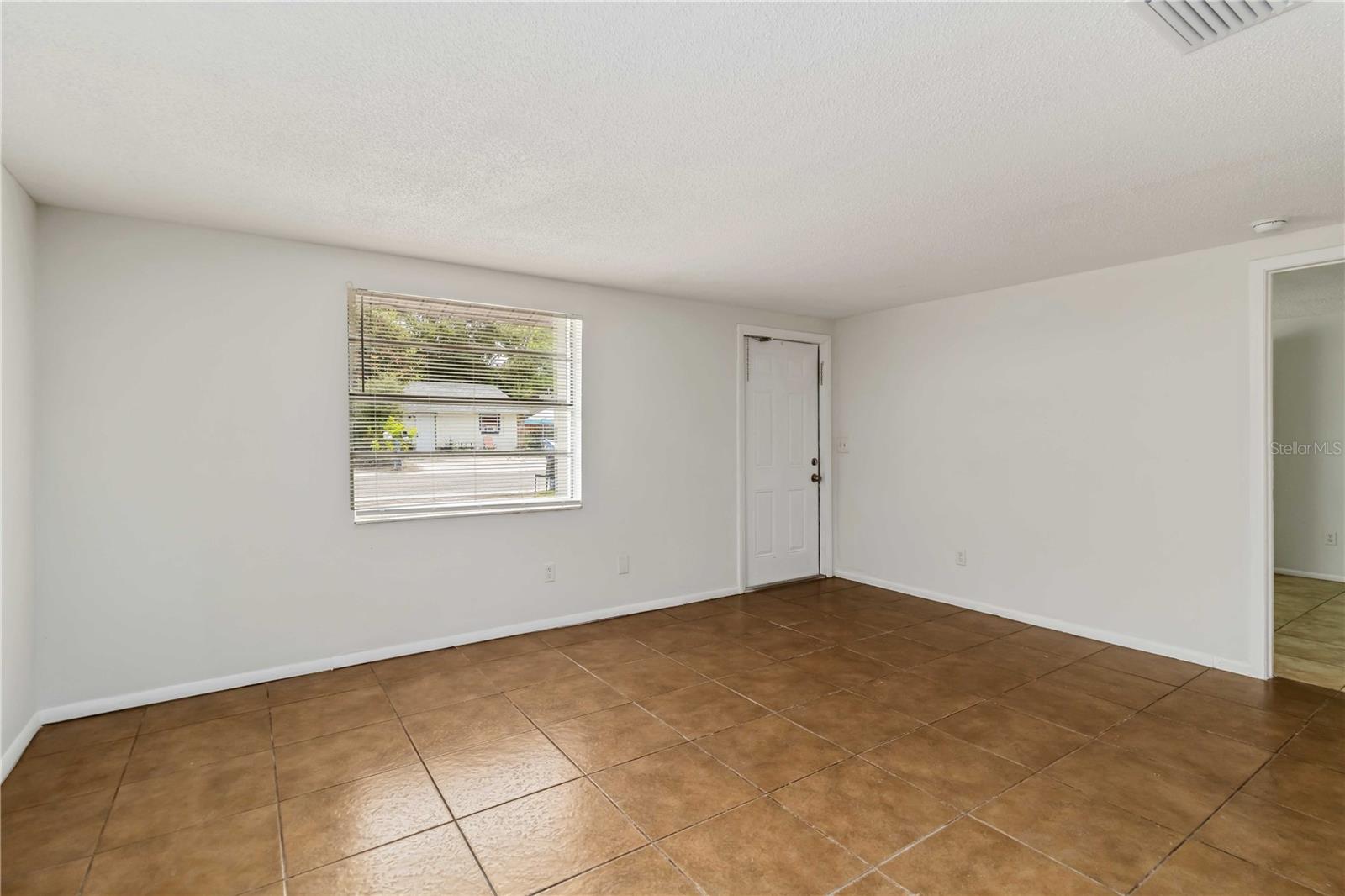 1003 58TH AVENUE DRIVE E