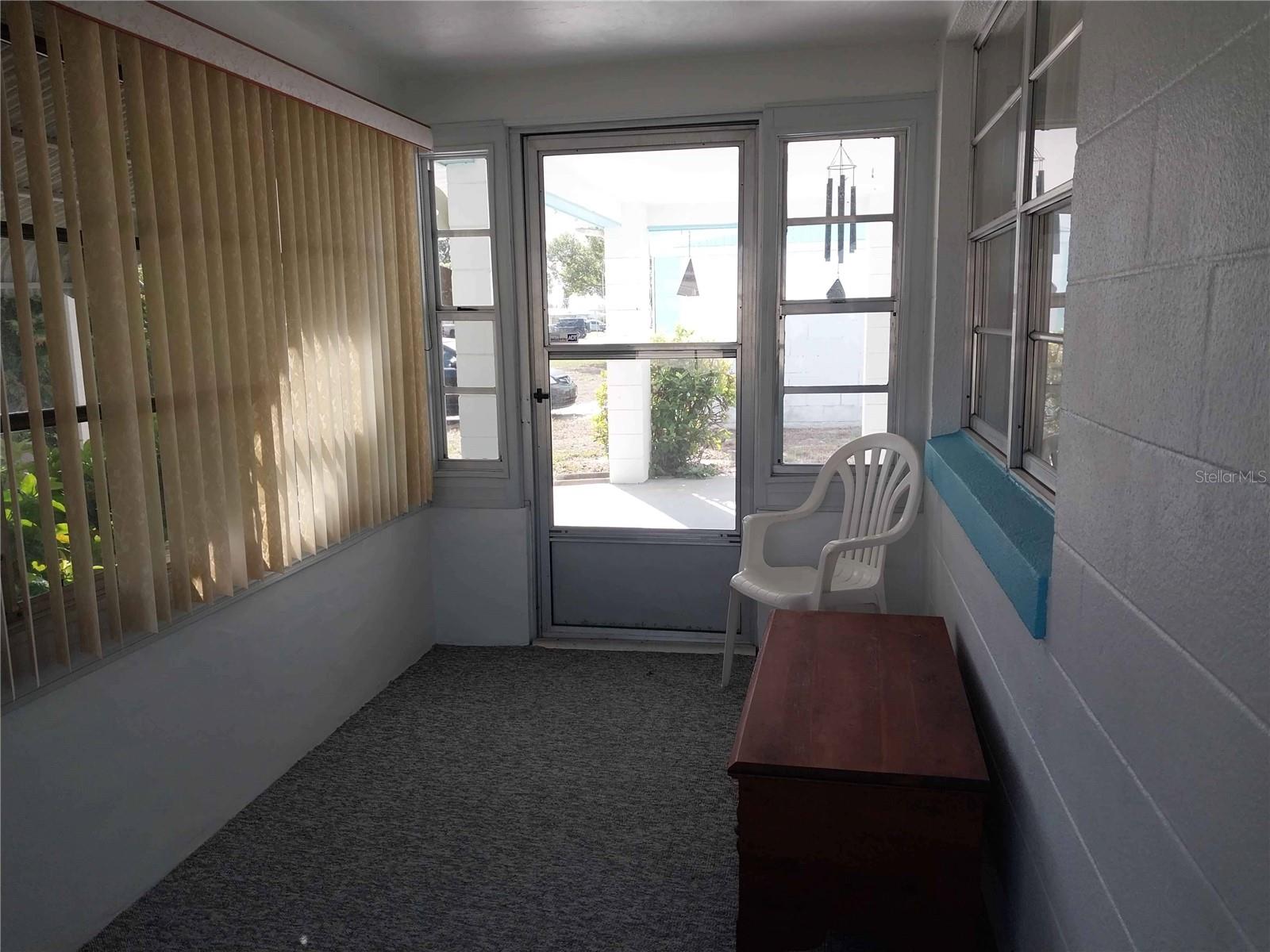 SUN RAY HOMES 02 - Residential