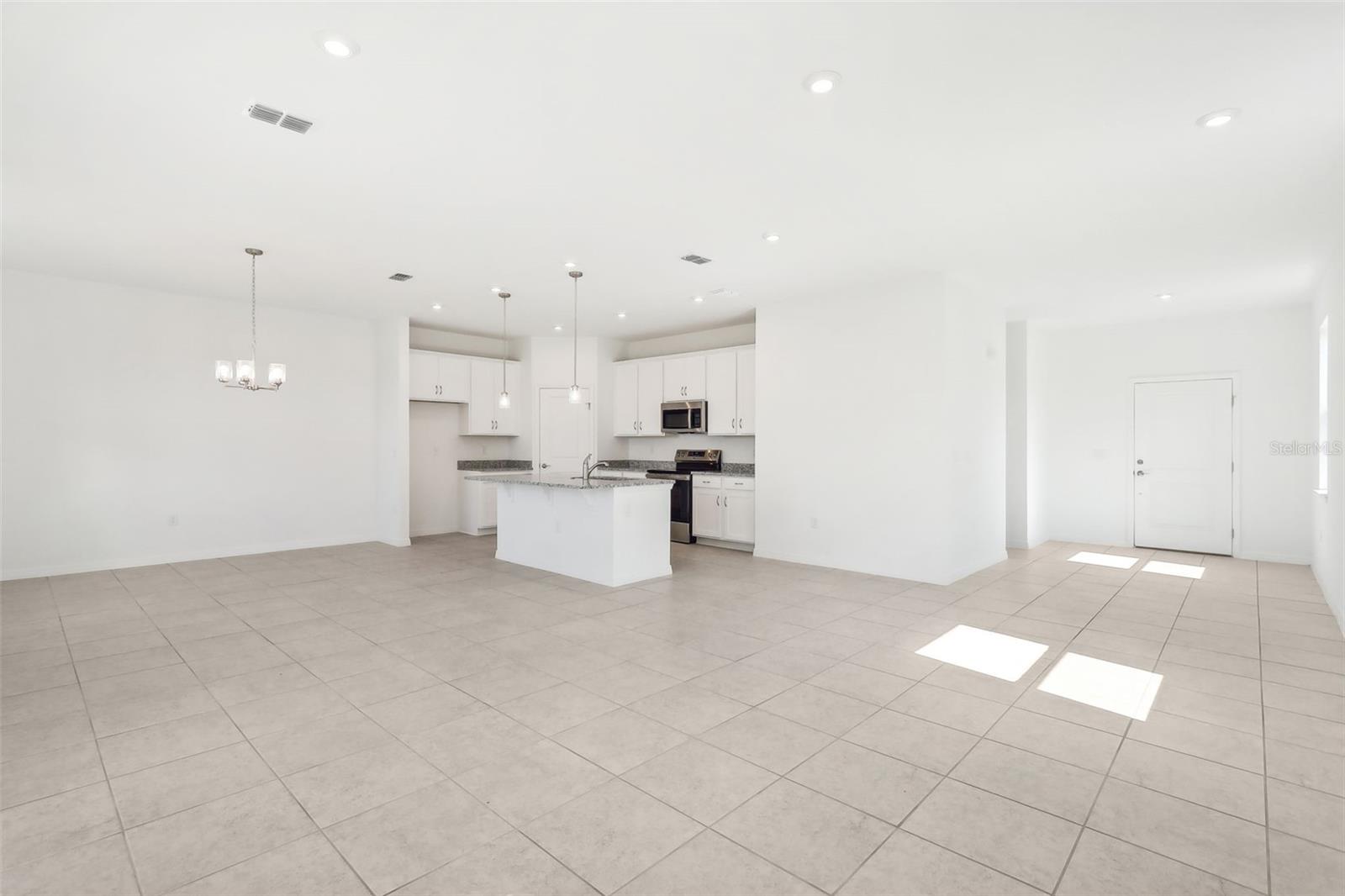 SCENIC TERRACE - Residential