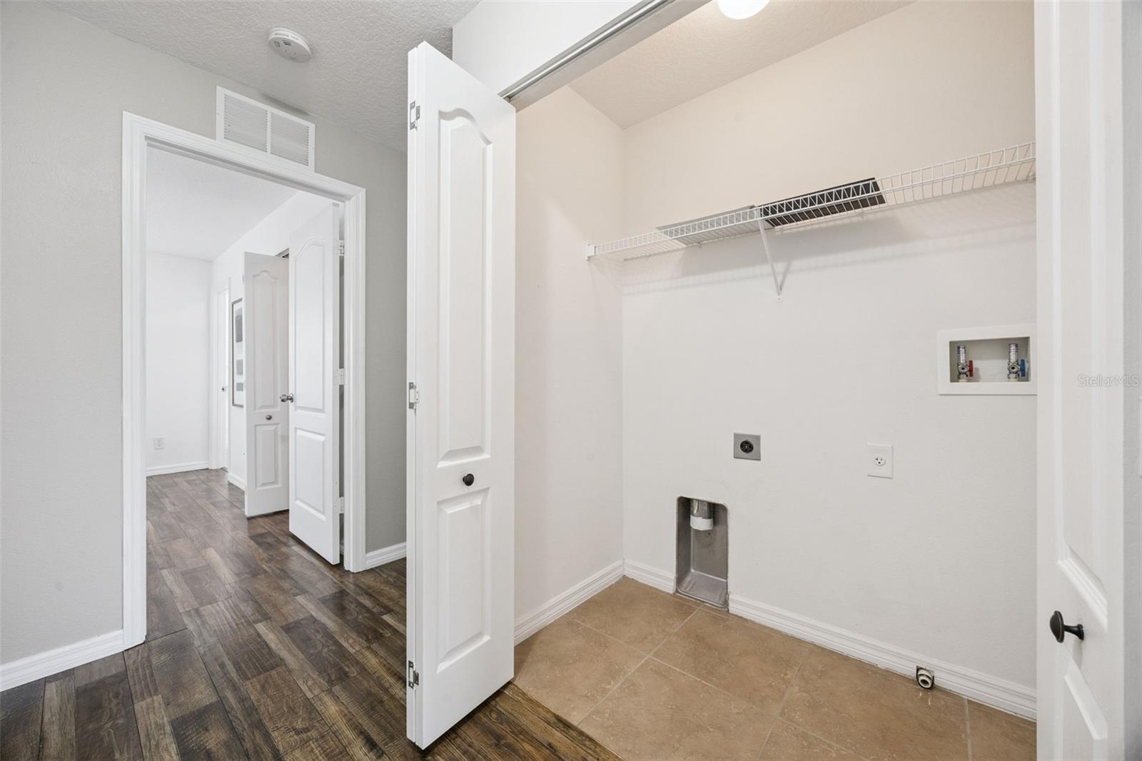 BEACON PARK PH 02 - Residential