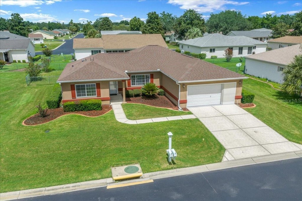 Photo of 11395 SW 139th Street, Dunnellon, FL 34432 (MLS # OM731698)