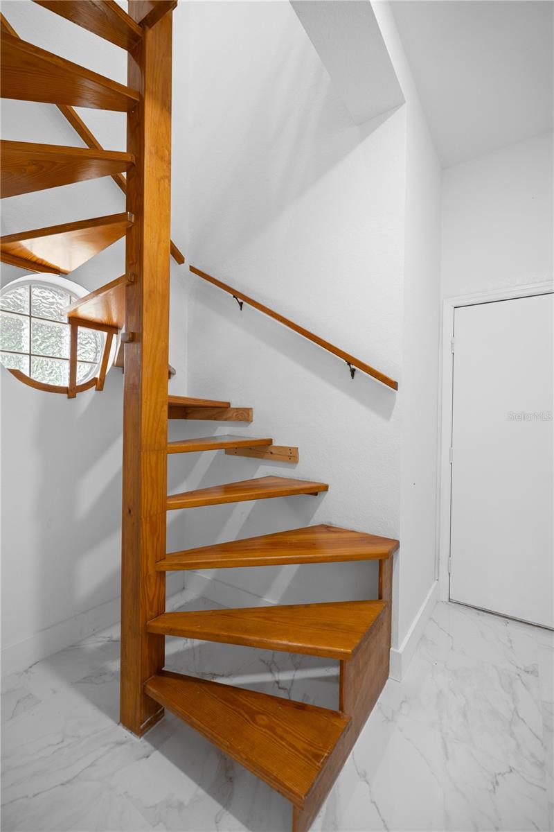 WOODWIND - Residential Lease