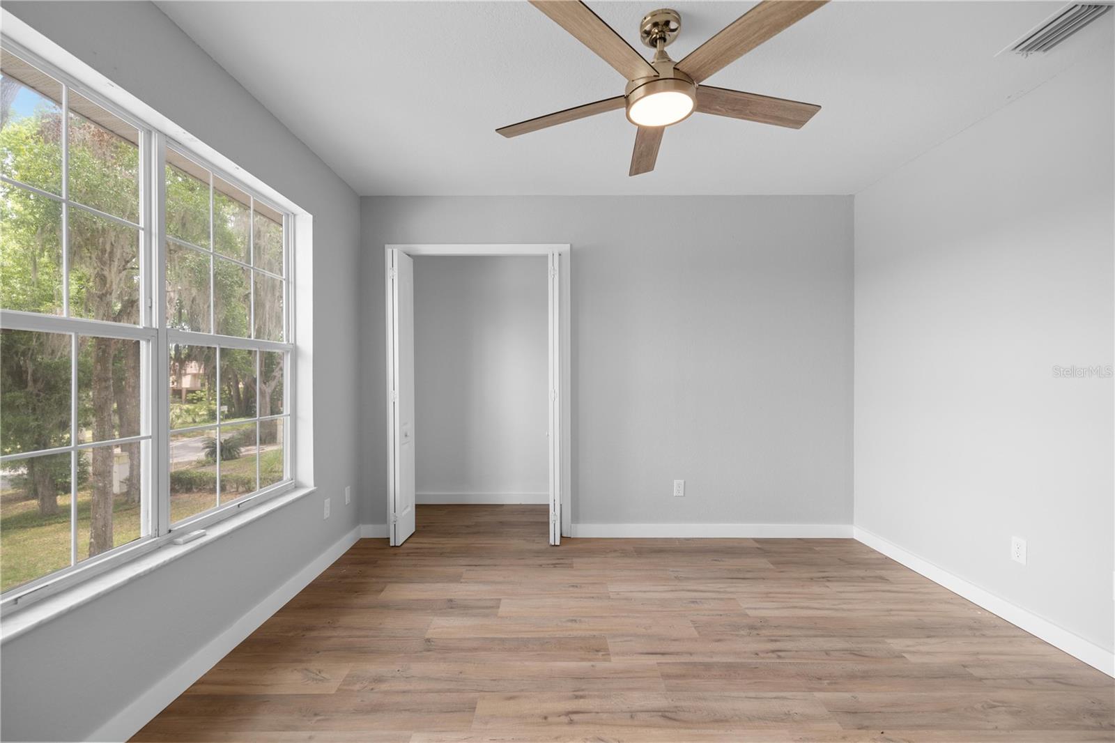 WOODWIND - Residential Lease