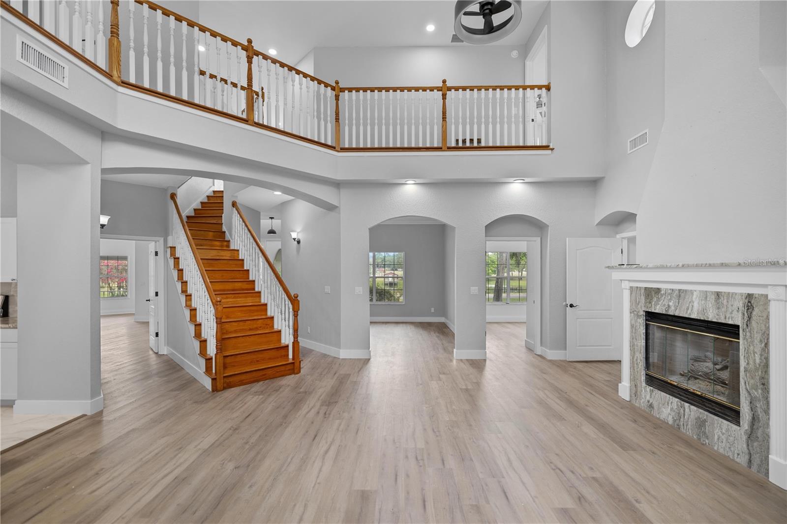 WOODWIND - Residential Lease