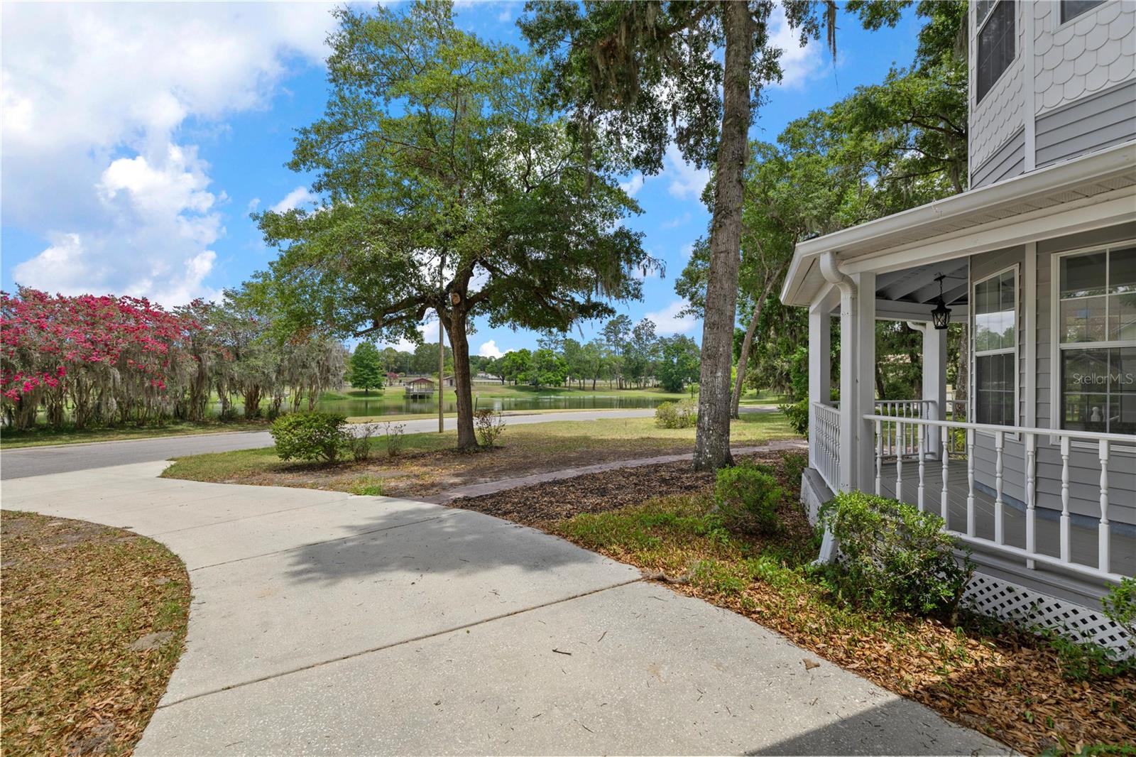 WOODWIND - Residential Lease