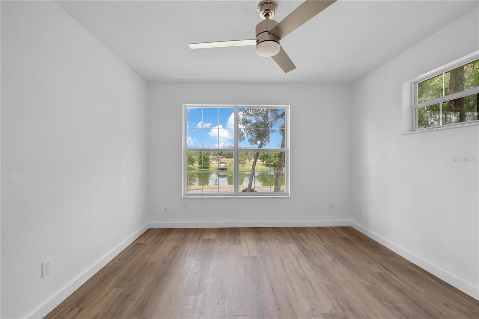 WOODWIND - Residential Lease