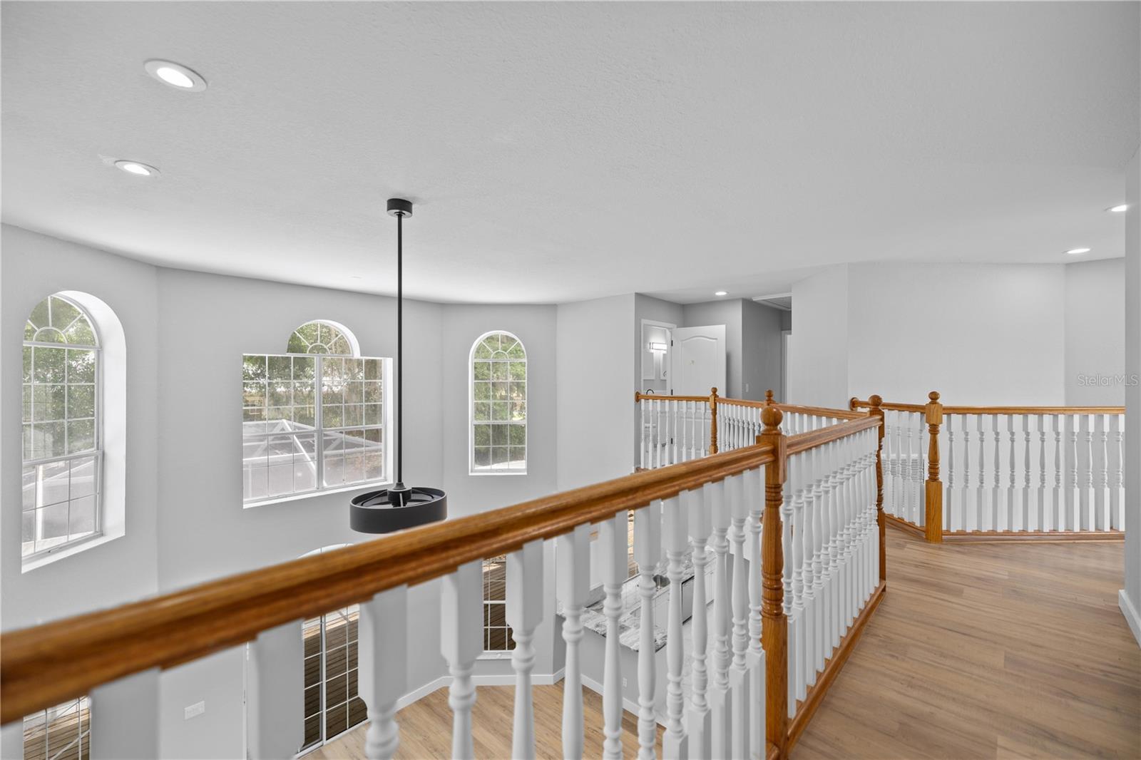 WOODWIND - Residential Lease