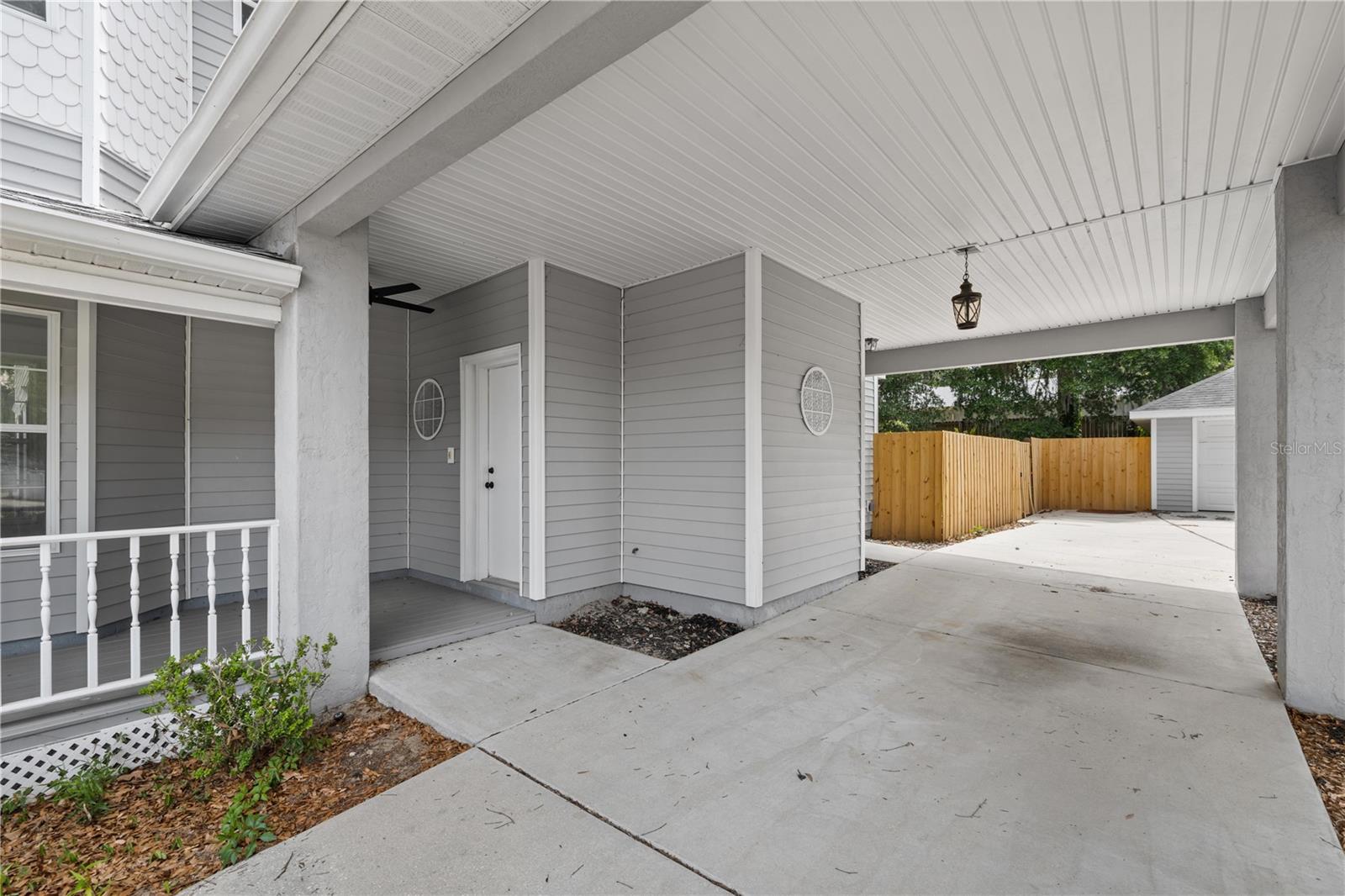 WOODWIND - Residential Lease