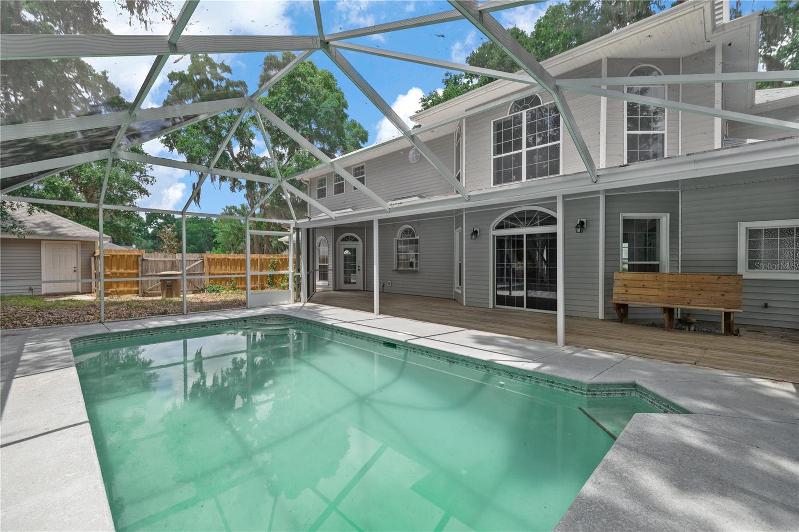 WOODWIND - Residential Lease