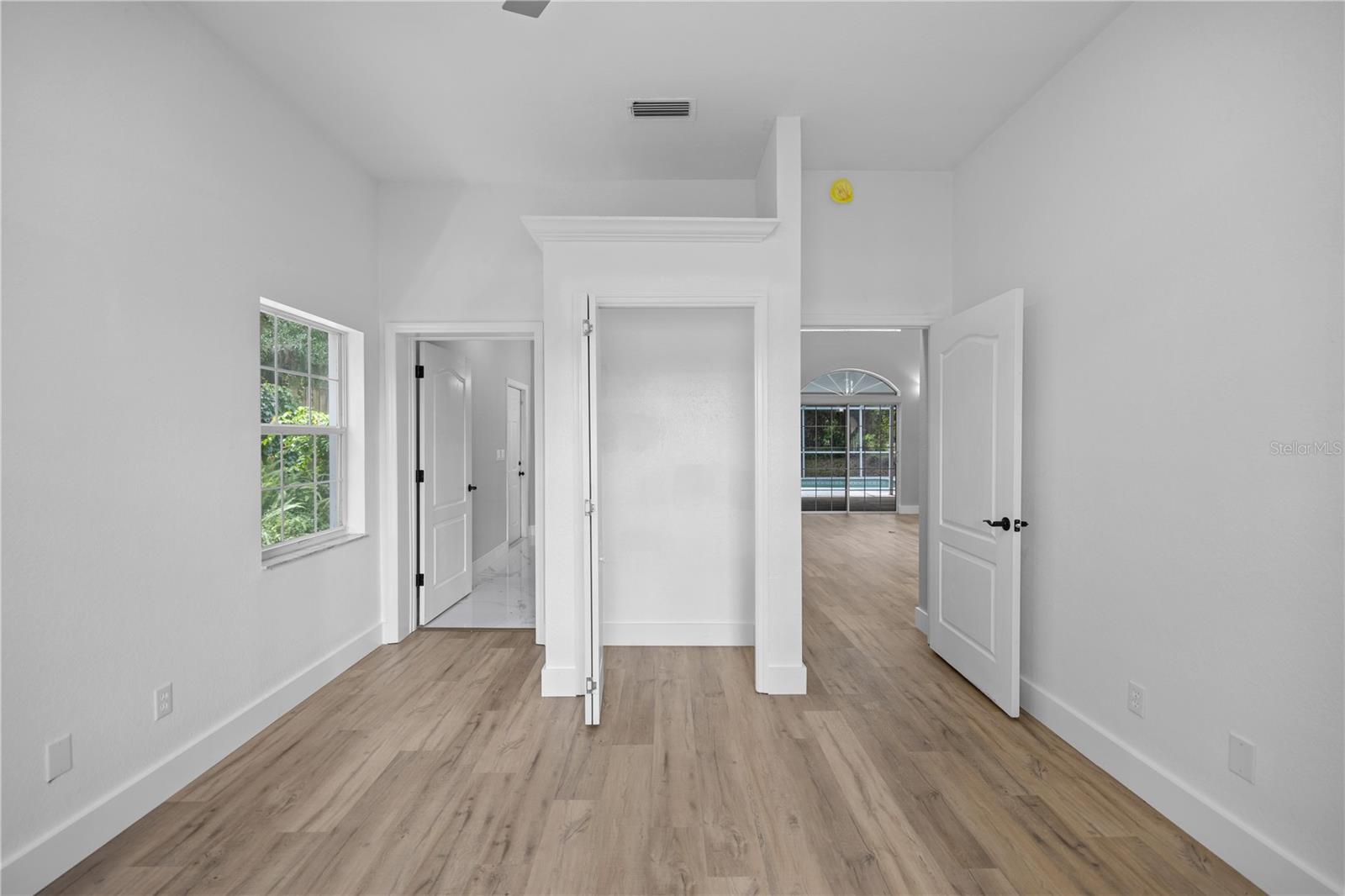 WOODWIND - Residential Lease