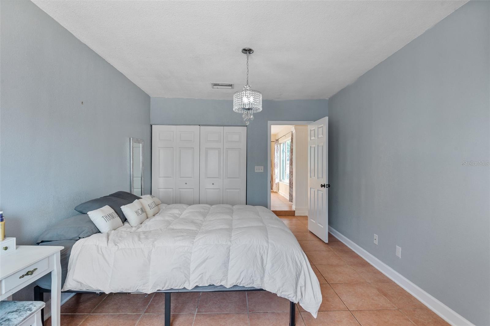 KAREN ACRES - Residential