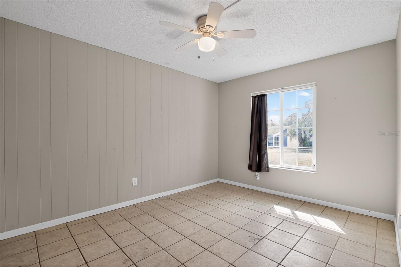 SILVER SPGS SHORES UN 66 - Residential