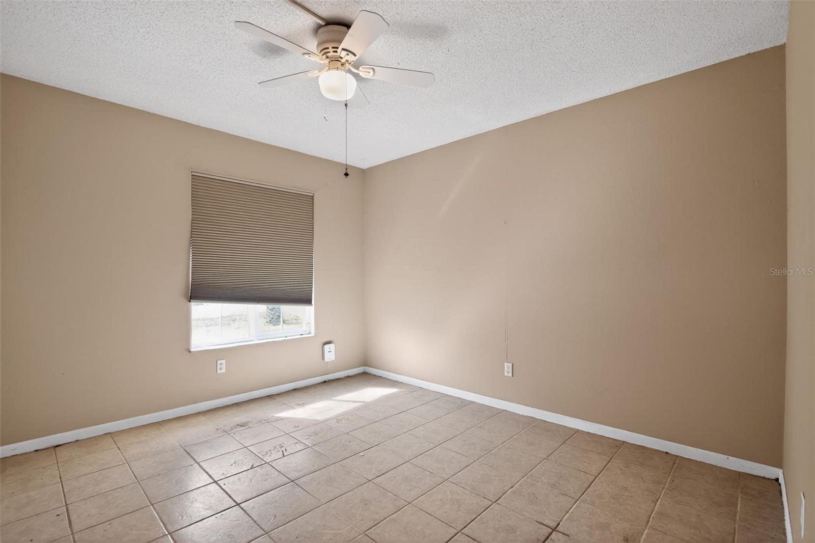 SILVER SPGS SHORES UN 66 - Residential