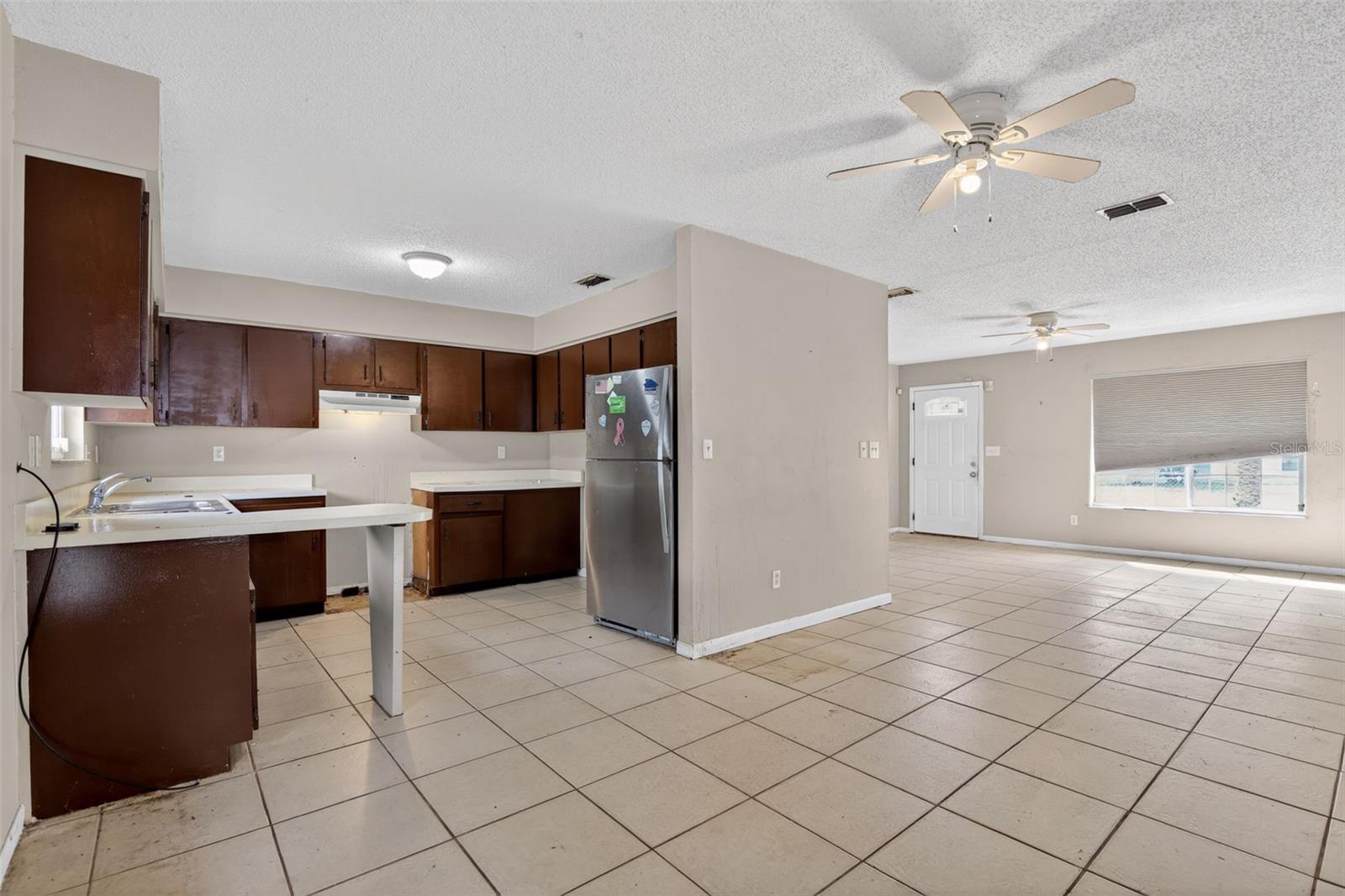 SILVER SPGS SHORES UN 66 - Residential