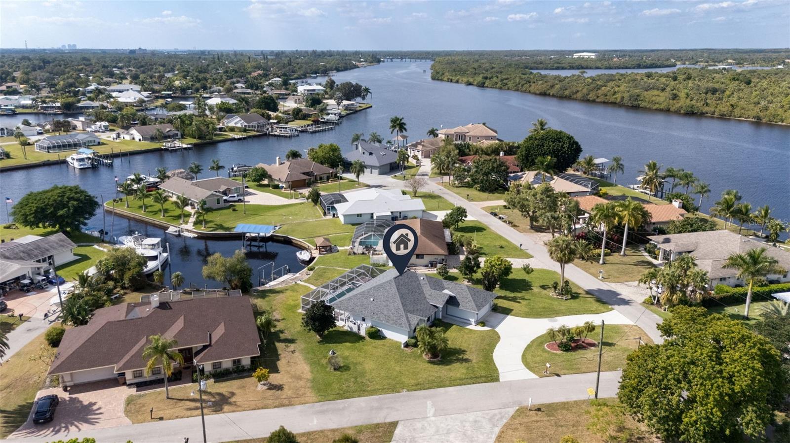 RIVER FOREST ISLAND - Residential