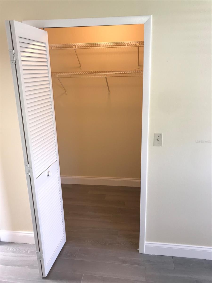 SUNSET ESTATES SUB - Residential Lease