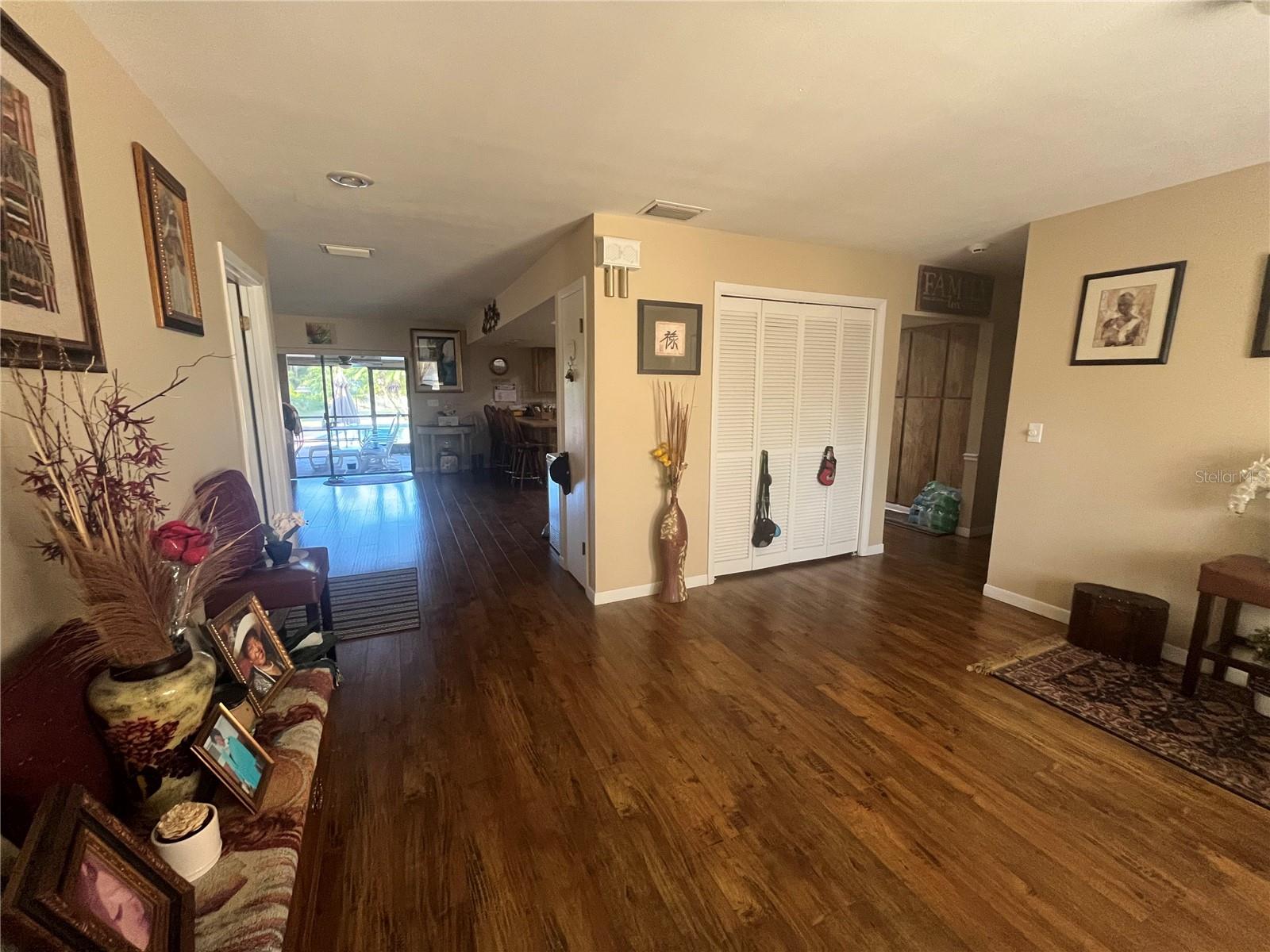 NORTH TAMPA HEIGHTS - Residential