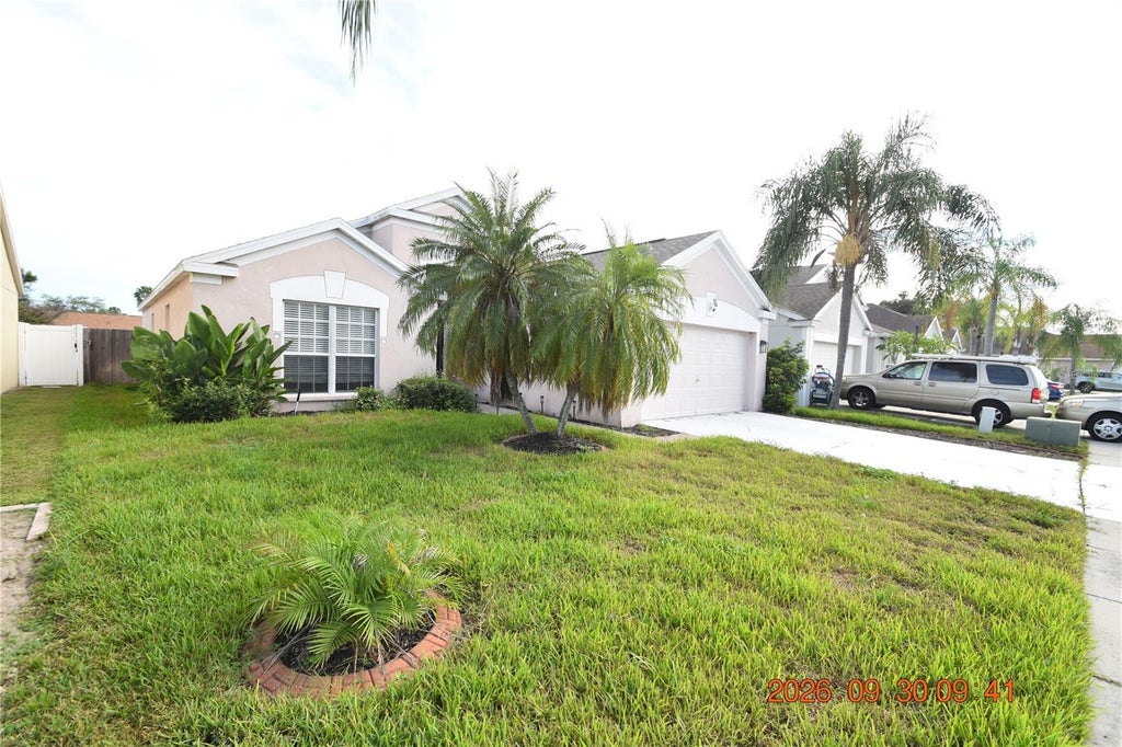 Photo of 12103 Dawn Vista Drive, Riverview, FL 33578 (MLS # TB8555161)