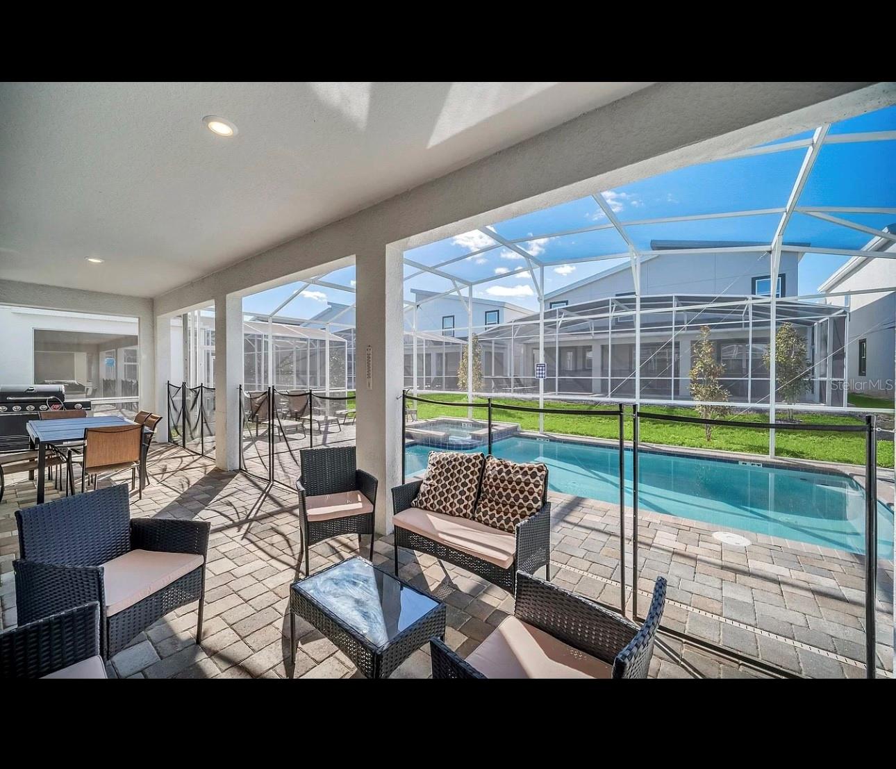 STONEYBROOK SOUTH NORTH PCL-PH - Residential