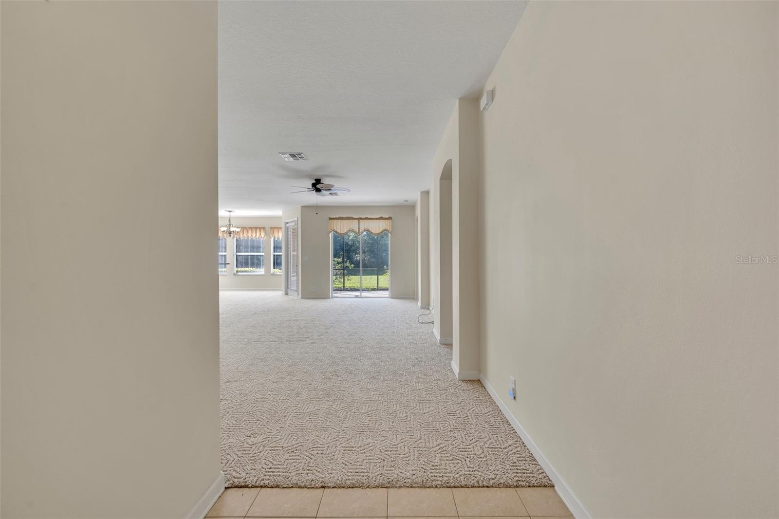 212 STONINGTON WAY