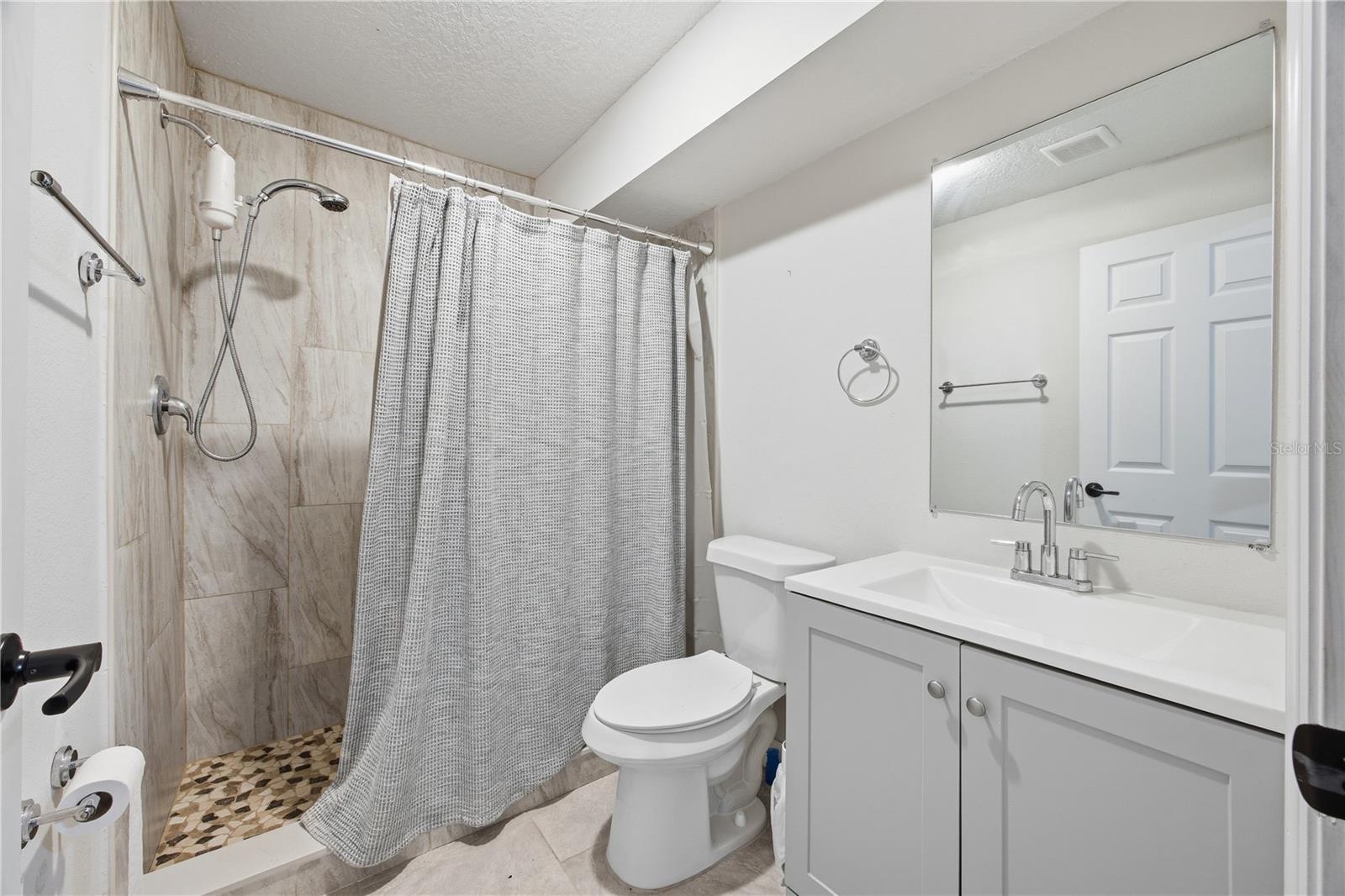 WALKER J B & T E - Residential