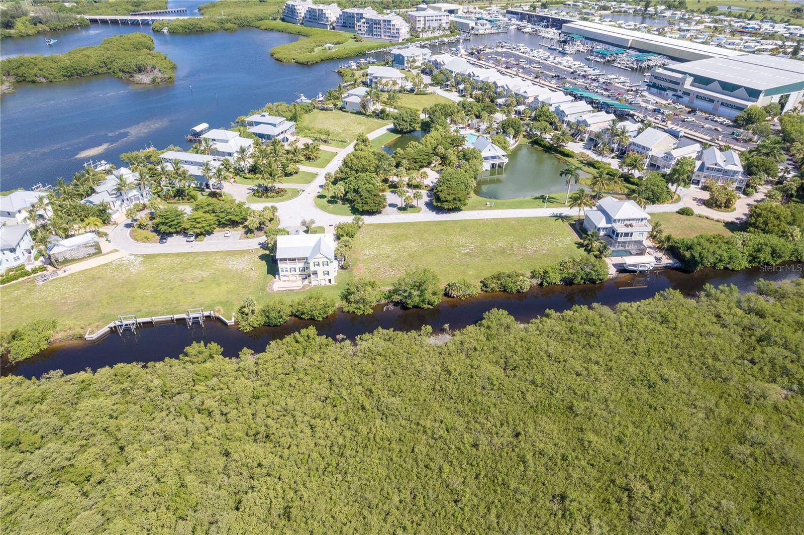 CORAL CREEK ANGLERS CLUB - Land