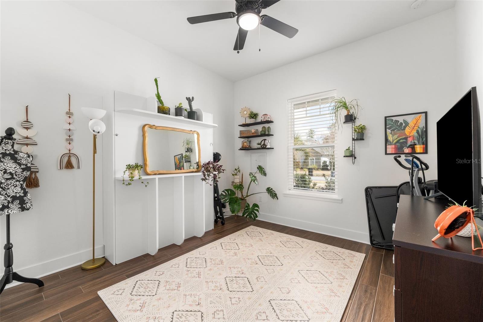 LEXINGTON PLACE - Residential