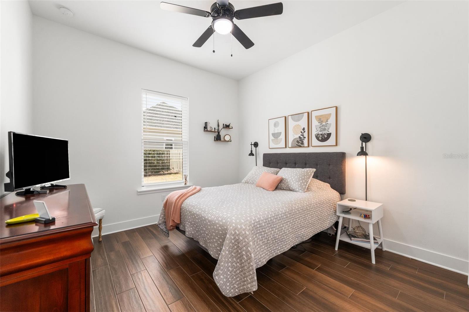 LEXINGTON PLACE - Residential