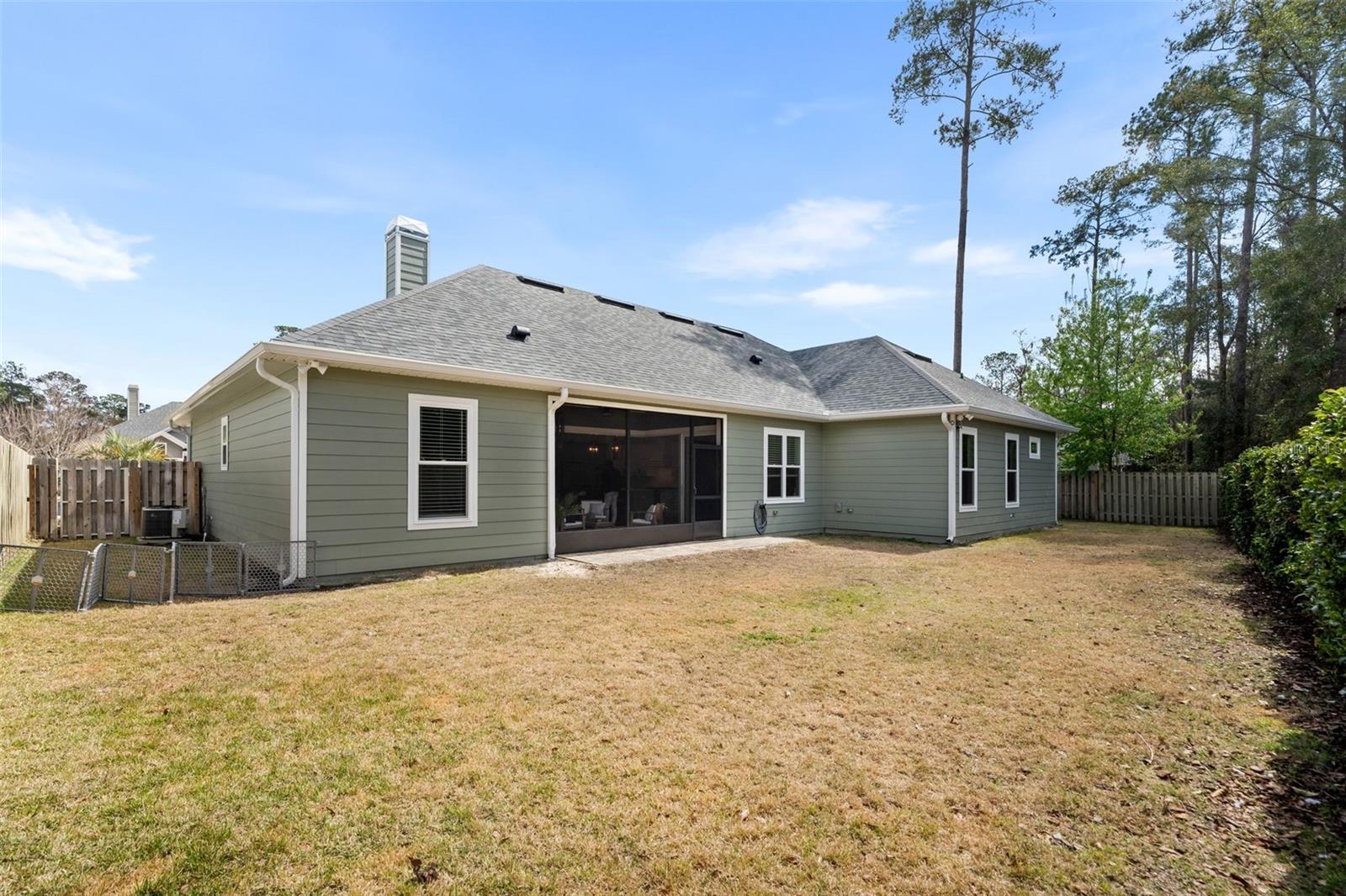 LEXINGTON PLACE - Residential