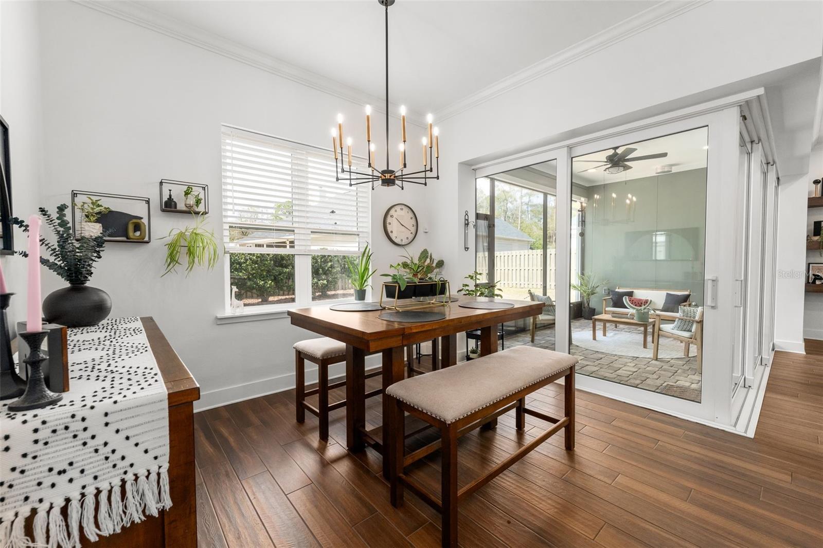 LEXINGTON PLACE - Residential