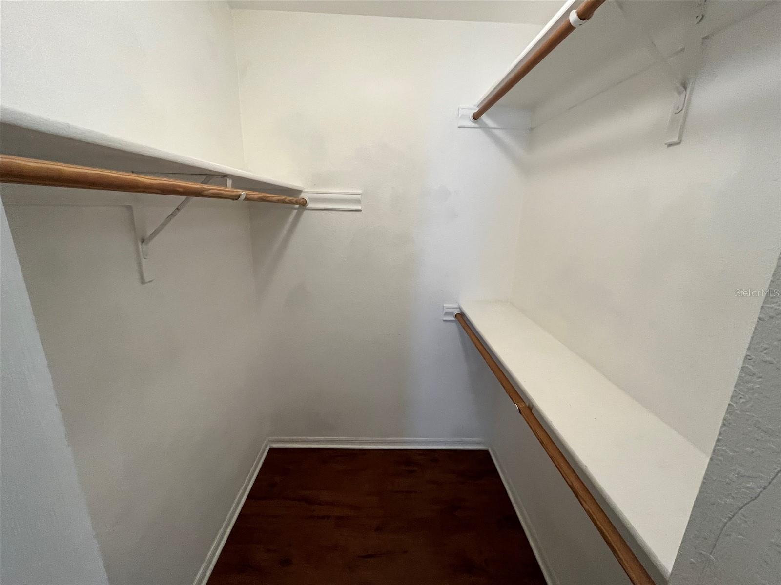 HAMPTONS - Residential Lease