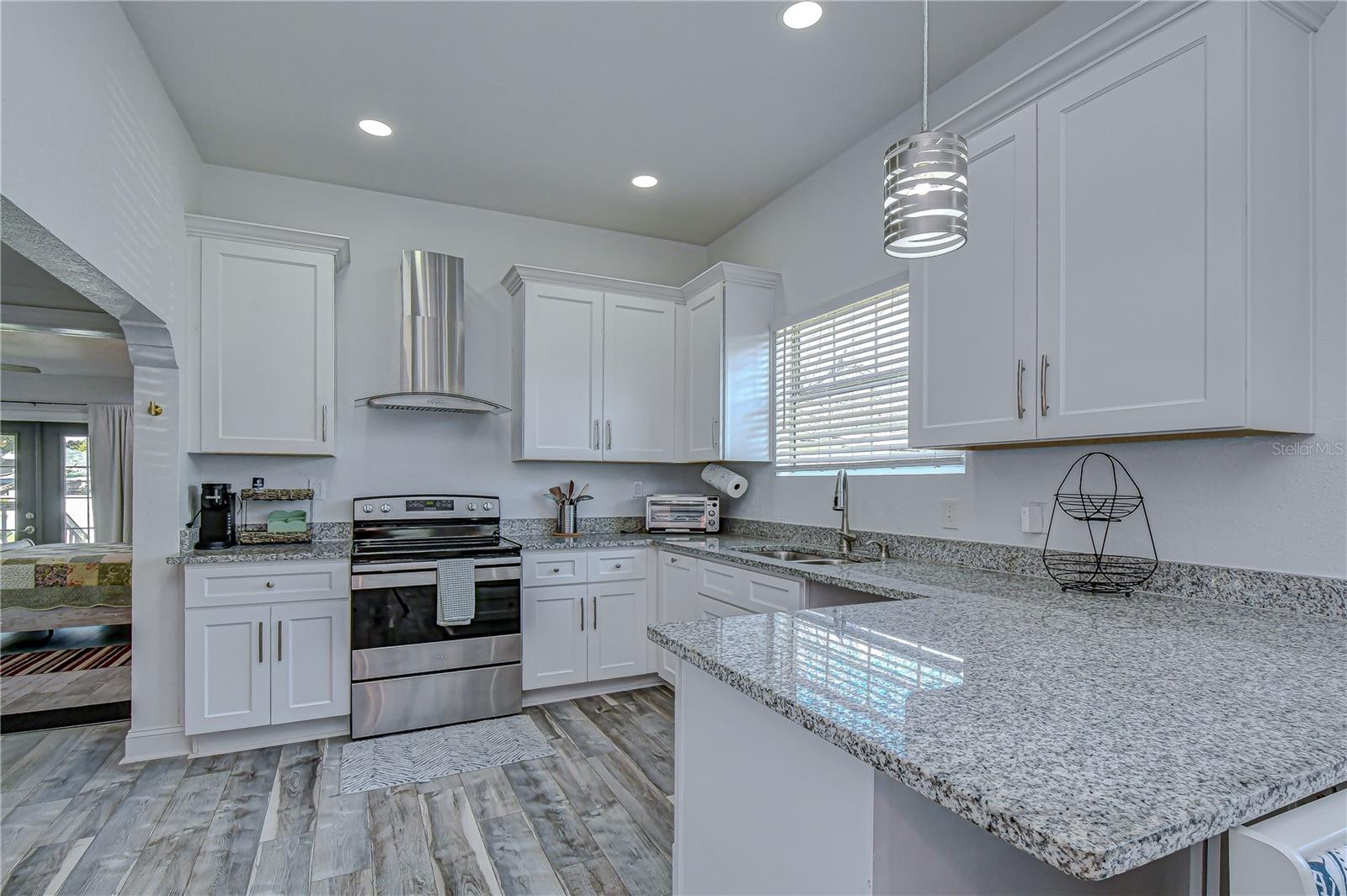 DREWS JOHN - Residential