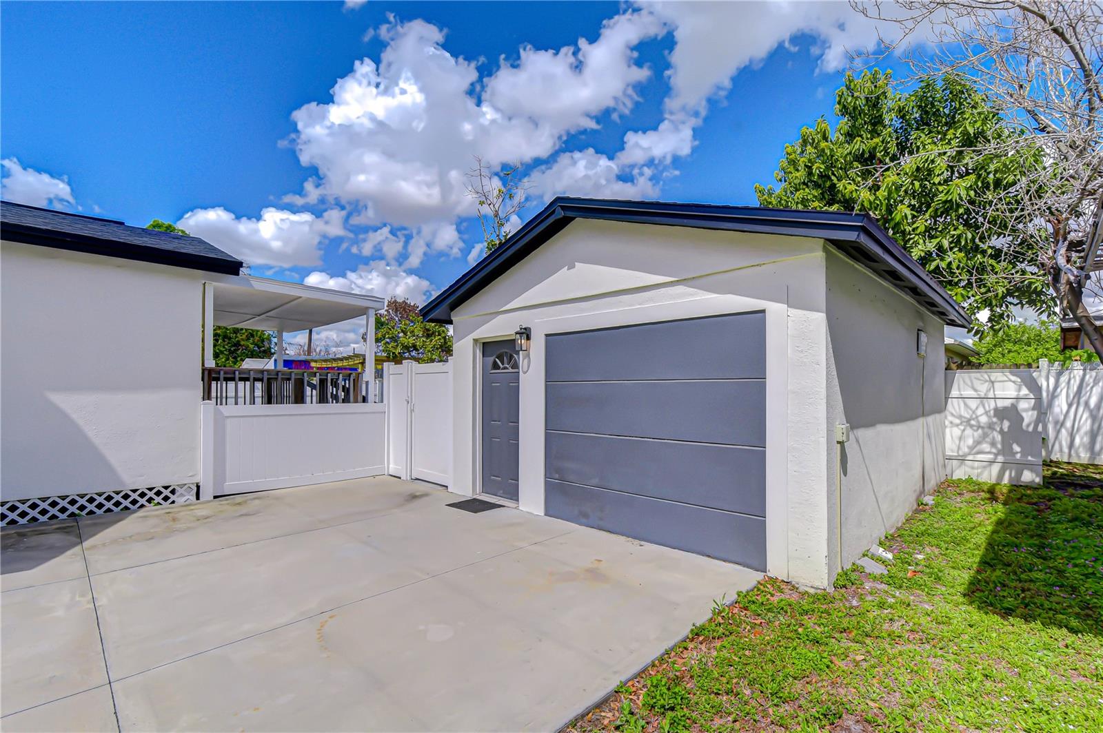 DREWS JOHN - Residential