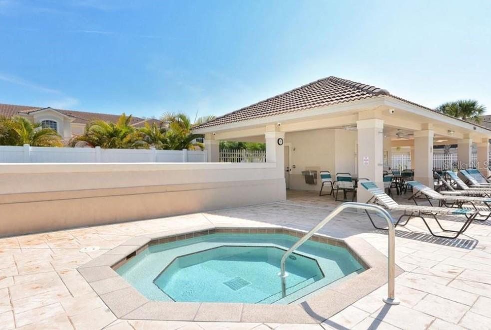 ARIELLE ON PALMER RANCH - Residential