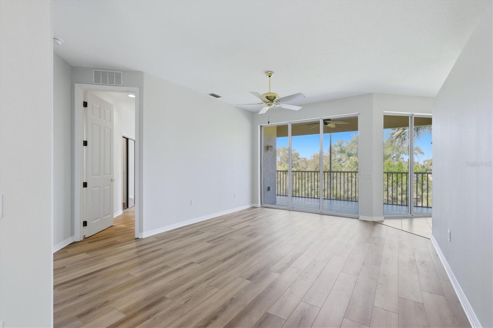 ARIELLE ON PALMER RANCH - Residential