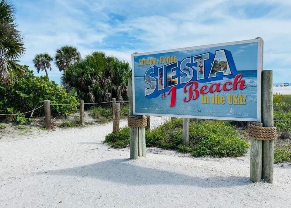 ARIELLE ON PALMER RANCH - Residential