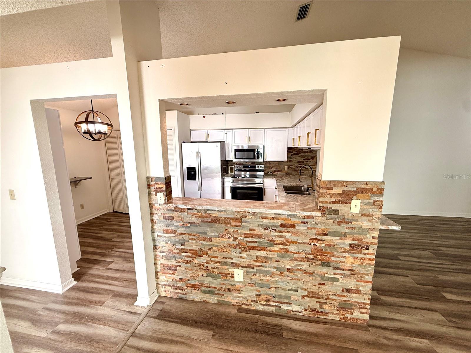 BROOKFIELD AT ESTANCIA - Residential