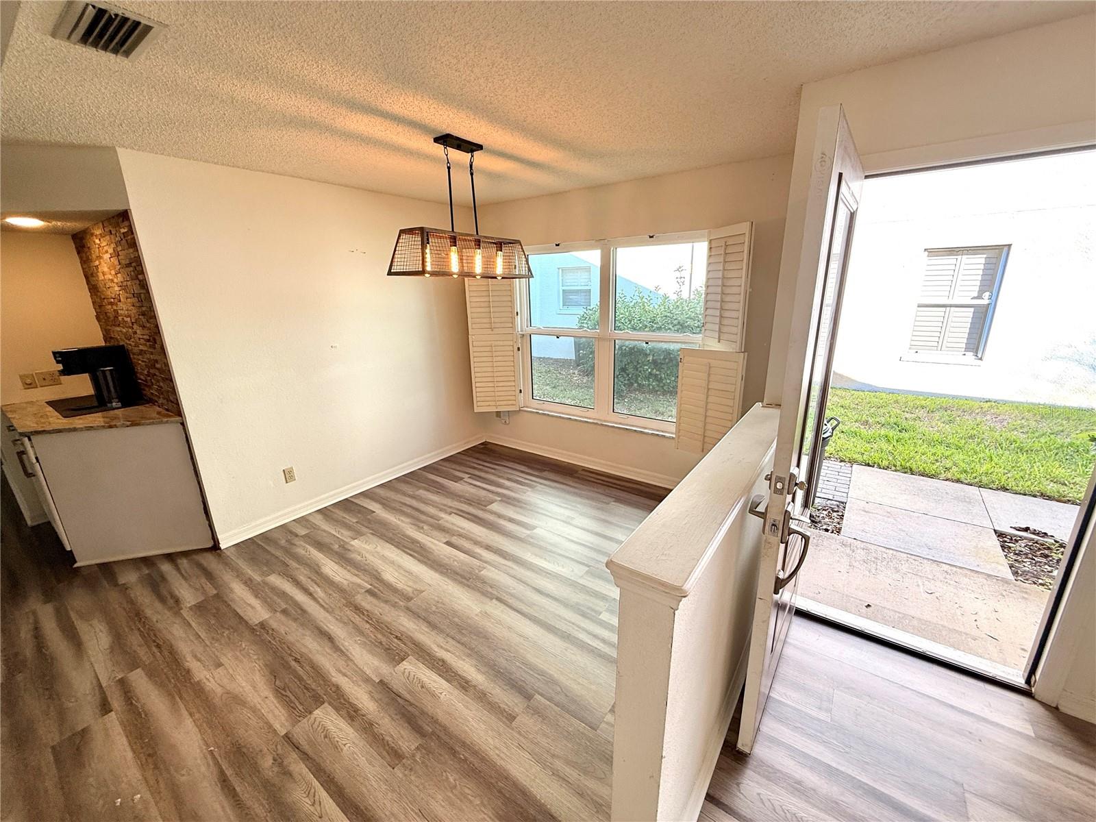 BROOKFIELD AT ESTANCIA - Residential