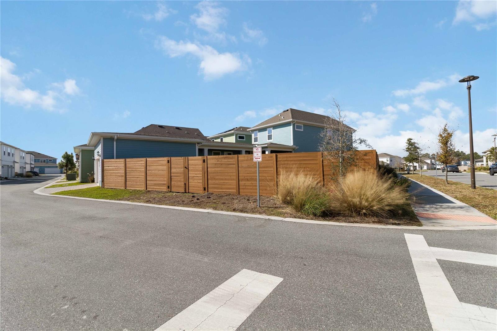 WESLYN PARK - Residential