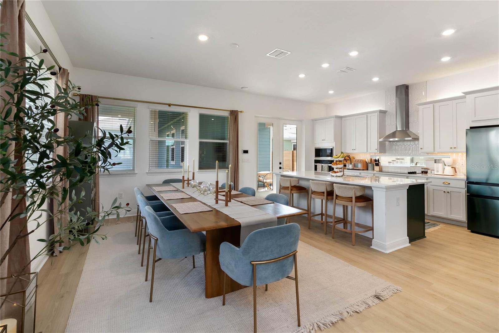 WESLYN PARK - Residential