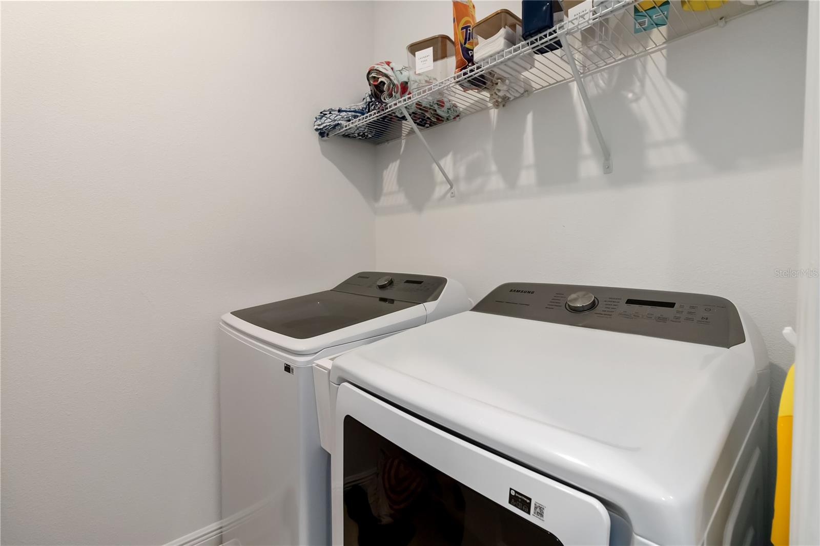 WESLYN PARK - Residential