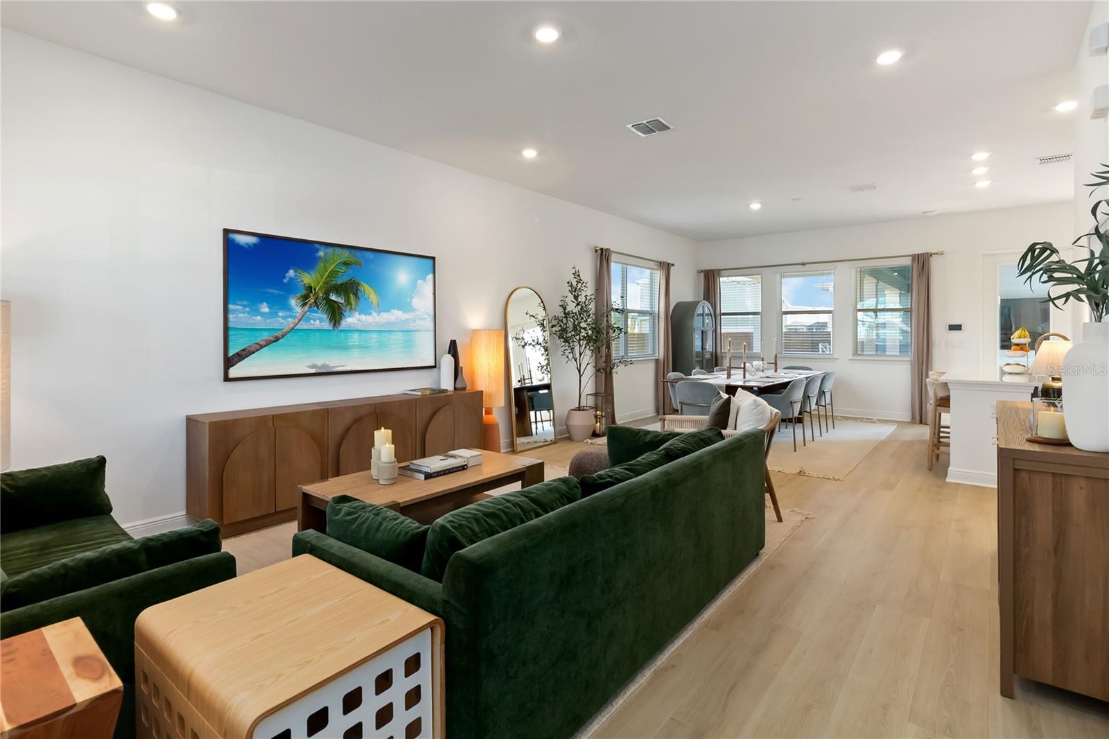 WESLYN PARK - Residential