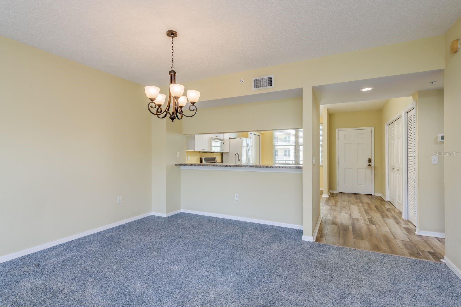 COUNTRY CLUB CONDO AT EAST BAY - Residential