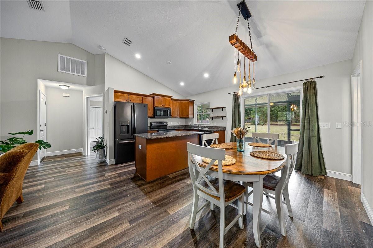 ROVAN FARMS UNREC - Residential