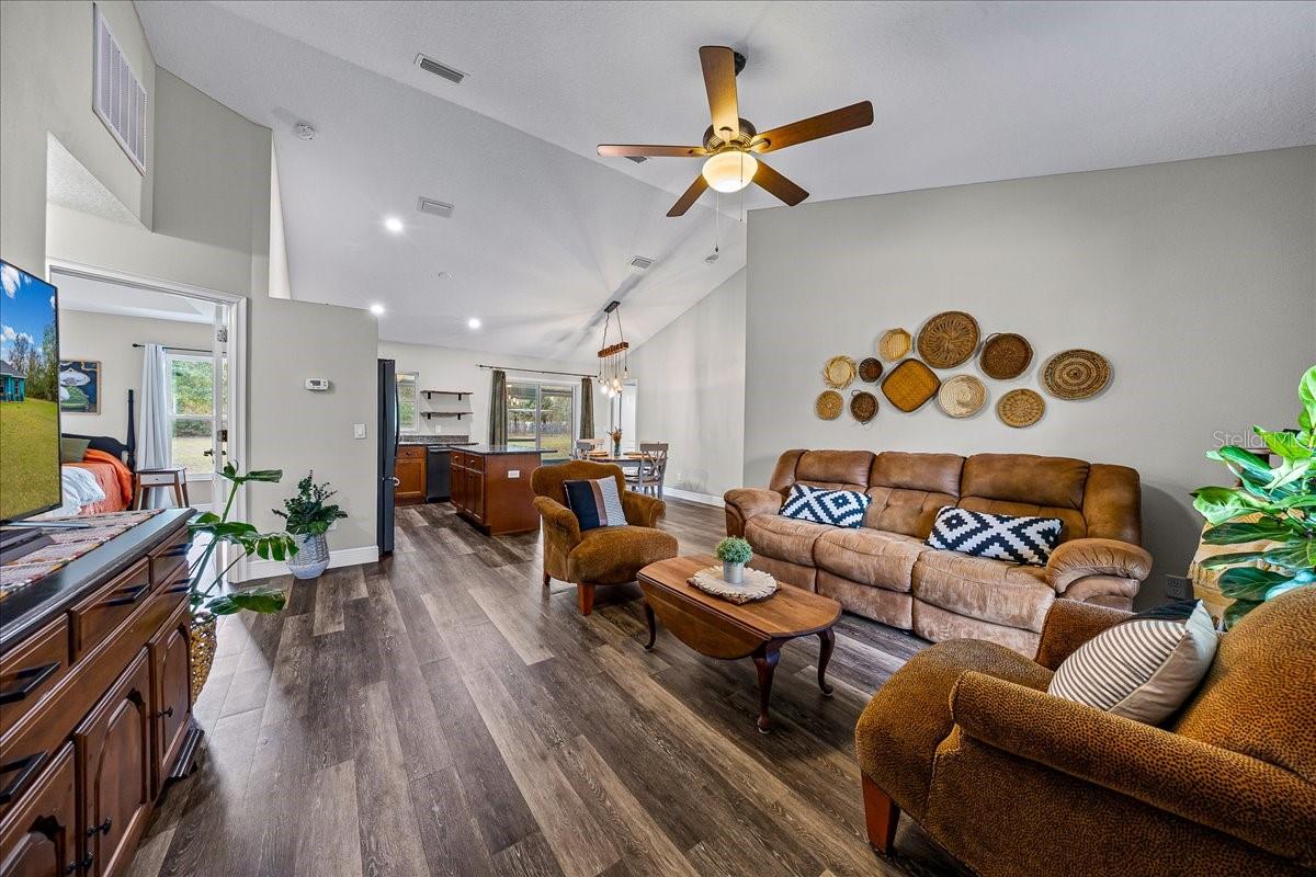 ROVAN FARMS UNREC - Residential