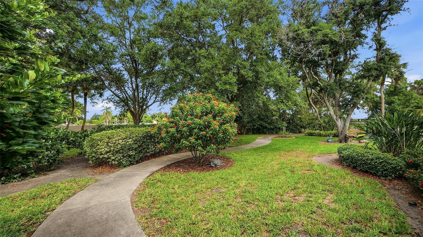 ENGLEWOOD GOLF COURSE - Residential