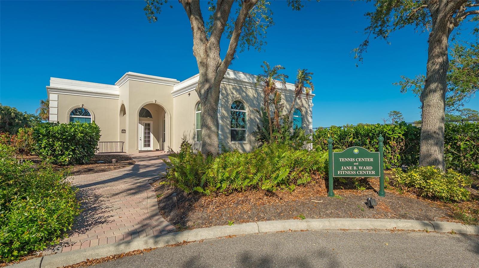 ENGLEWOOD GOLF COURSE - Residential